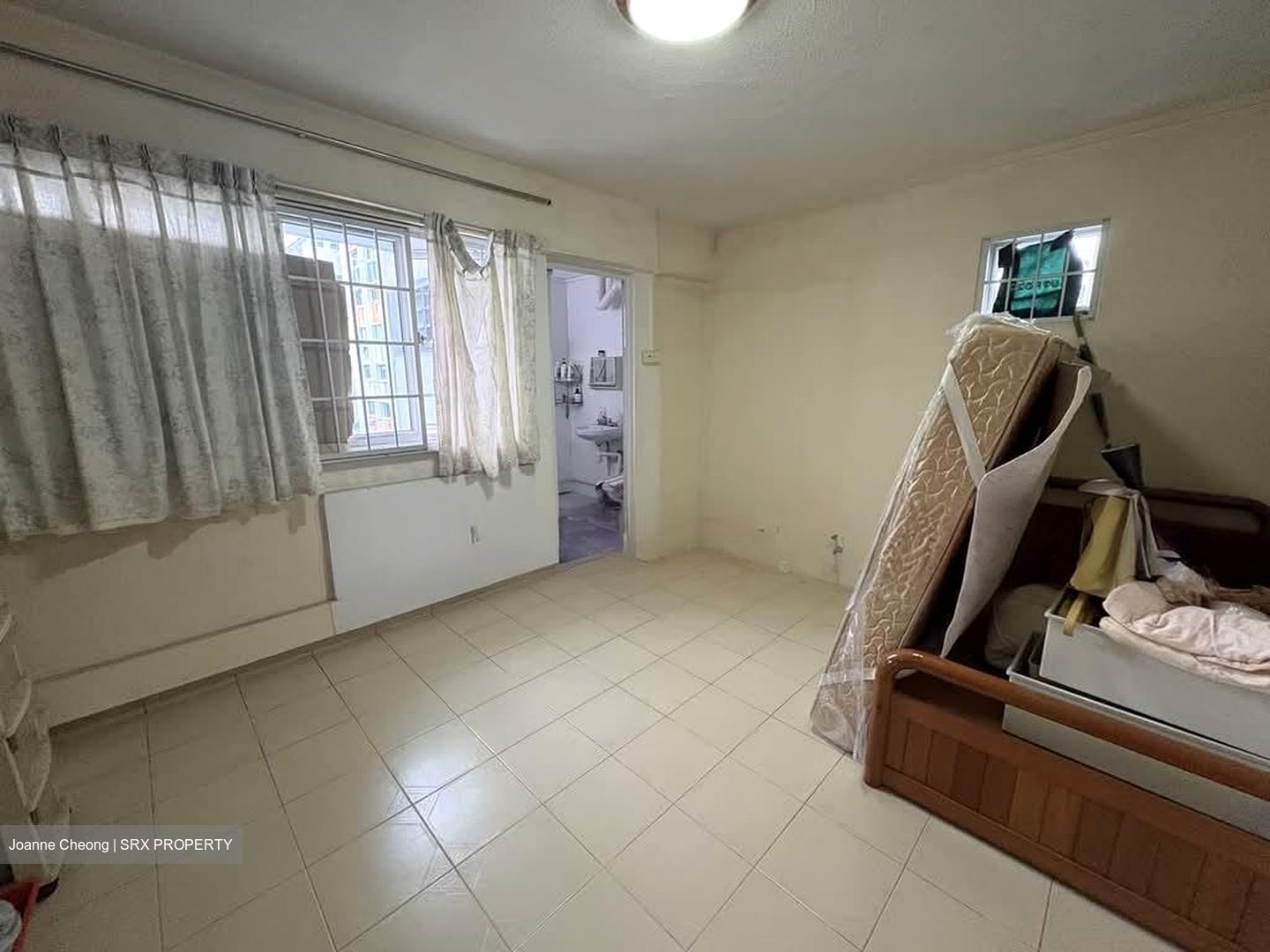 Blk 221 Yishun Gardens (Yishun), HDB 5 Rooms #580737991